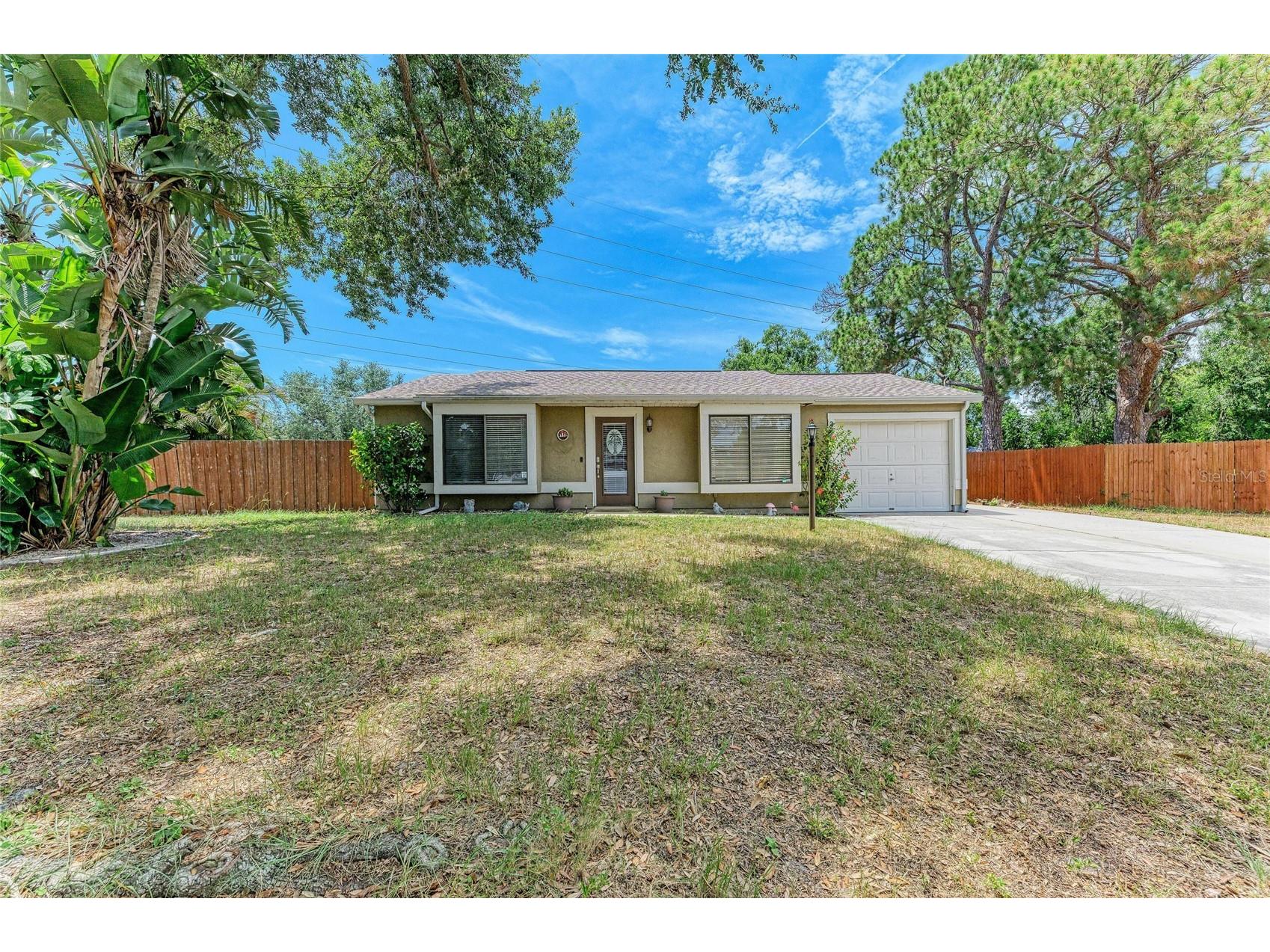 2226 Lockwood Meadows Drive Sarasota FL 34234 A4698230 image2