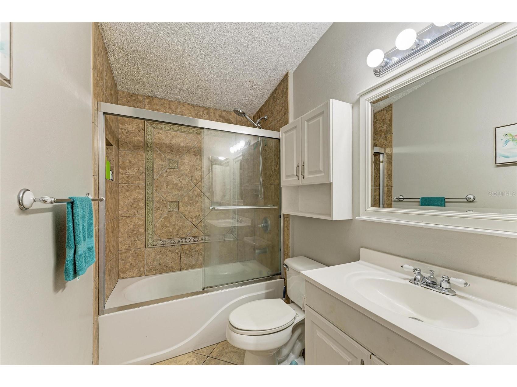 2226 Lockwood Meadows Drive Sarasota FL 34234 A4698230 image21