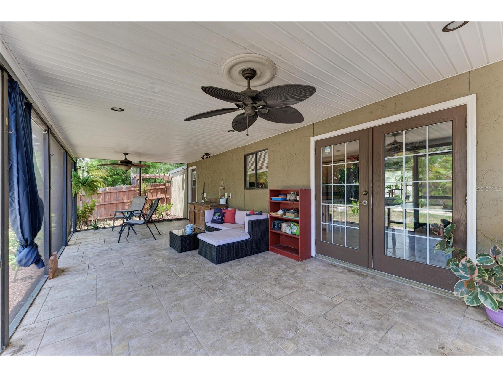 2226 Lockwood Meadows Drive Sarasota FL 34234 A4698230 image26