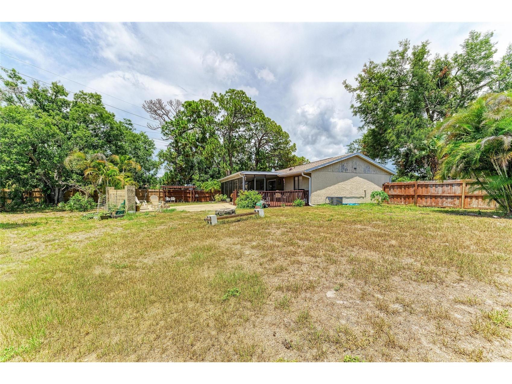2226 Lockwood Meadows Drive Sarasota FL 34234 A4698230 image39