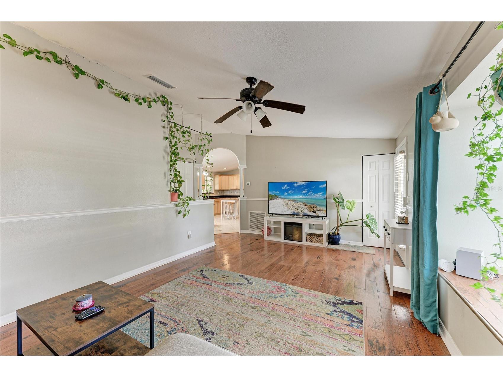 2226 Lockwood Meadows Drive Sarasota FL 34234 A4698230 image7