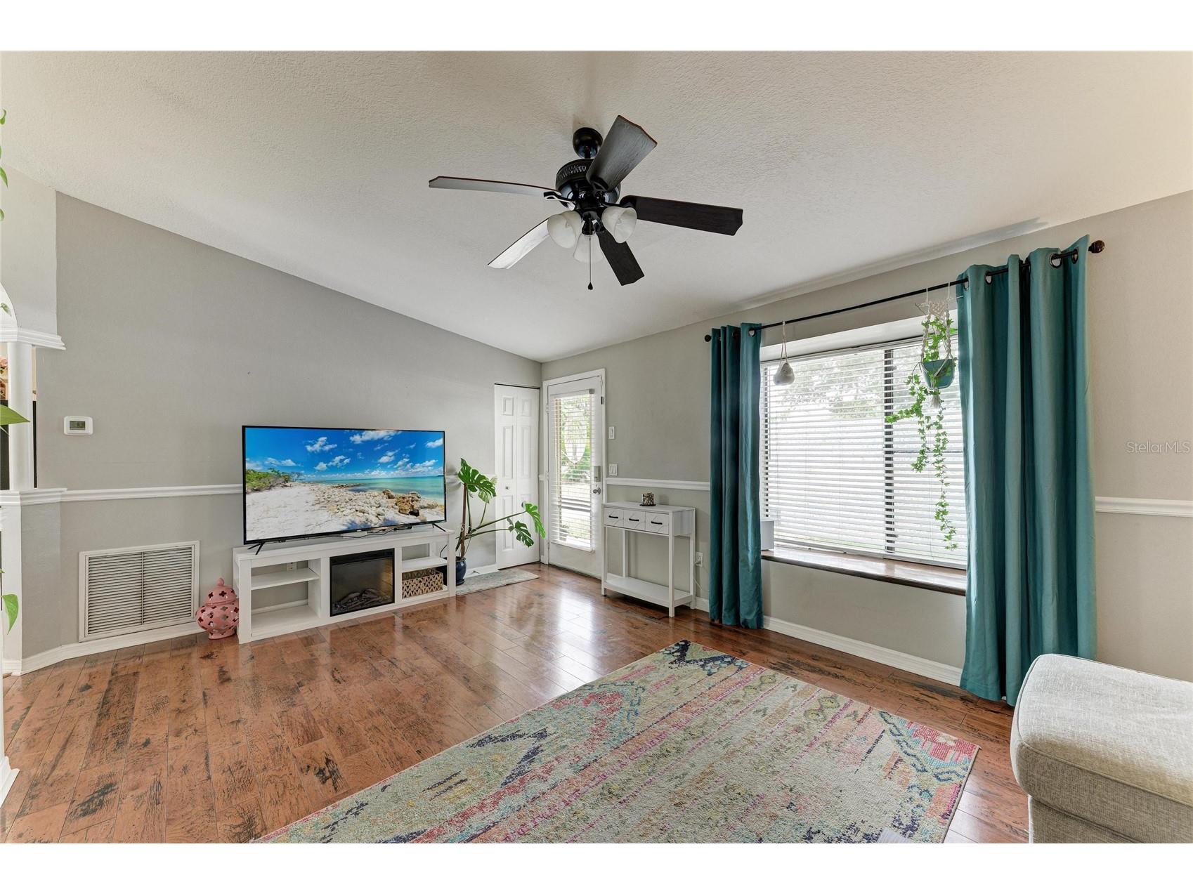 2226 Lockwood Meadows Drive Sarasota FL 34234 A4698230 image8