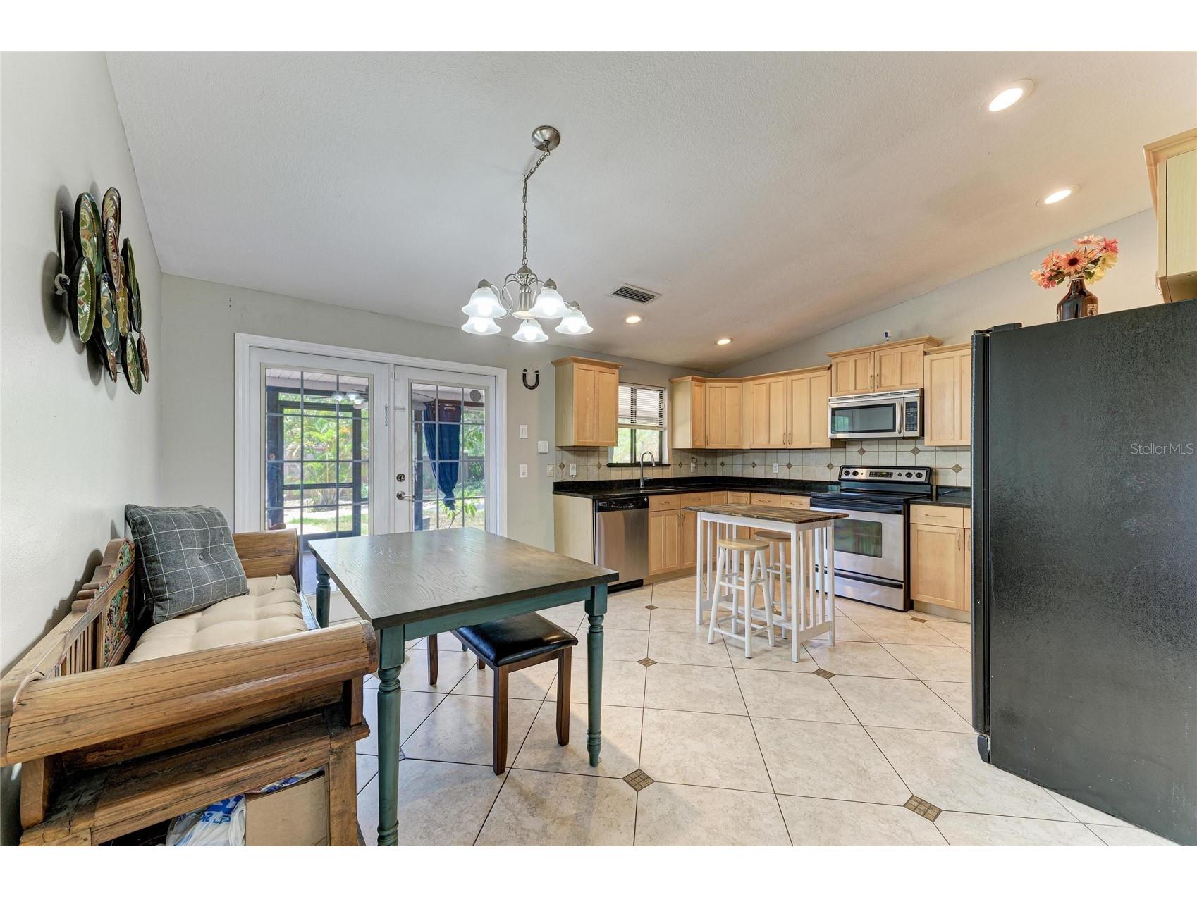 2226 Lockwood Meadows Drive Sarasota FL 34234 A4698230 image9
