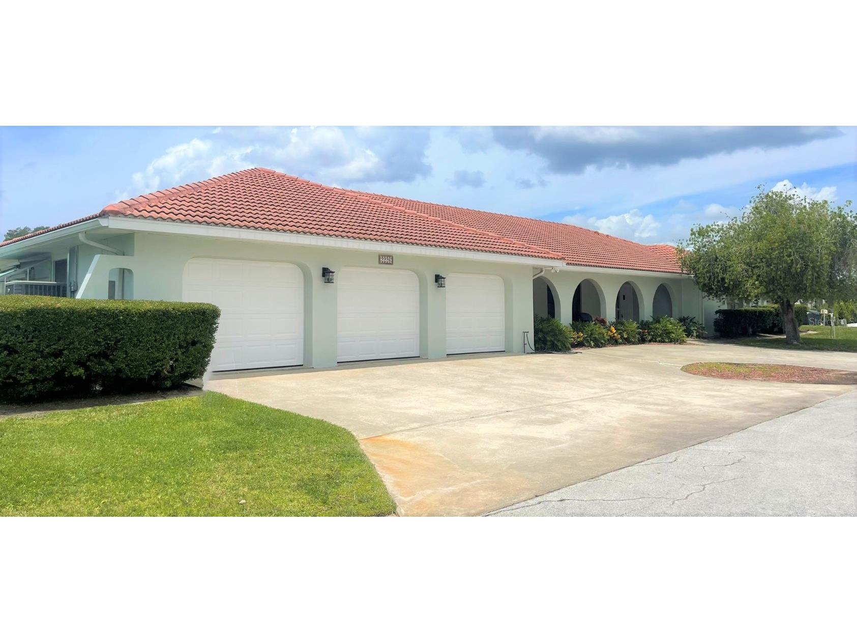 2226 N Kings Cove Point Crystal River FL 34429 - CRYSTAL RIVER KINGS BAY OM642554 image1