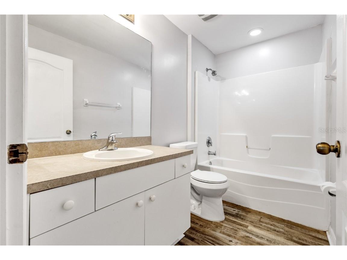 2226 NE 34th Terrace Cape Coral FL 33909 C7511337 image18