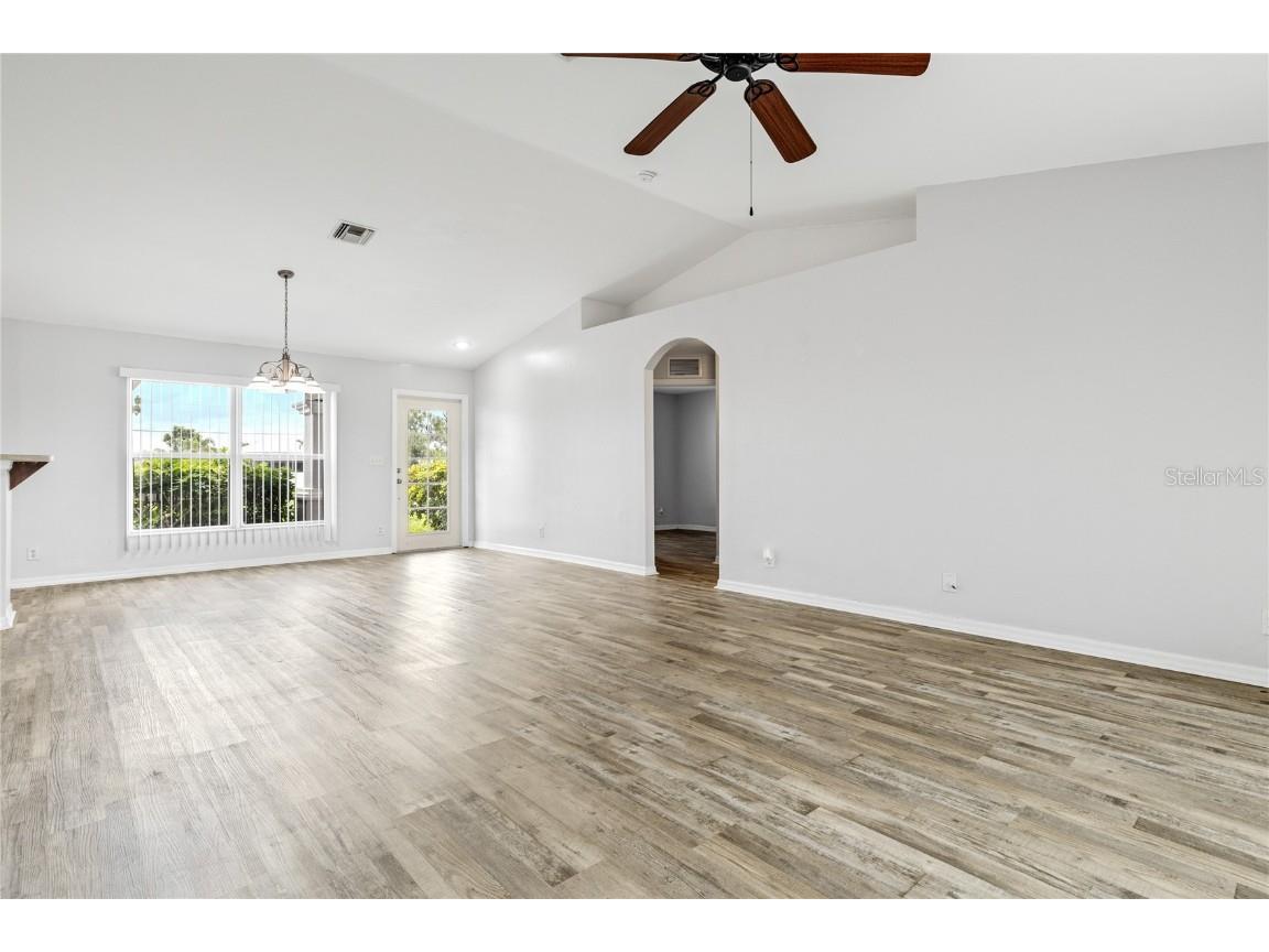 2226 NE 34th Terrace Cape Coral FL 33909 C7511337 image9