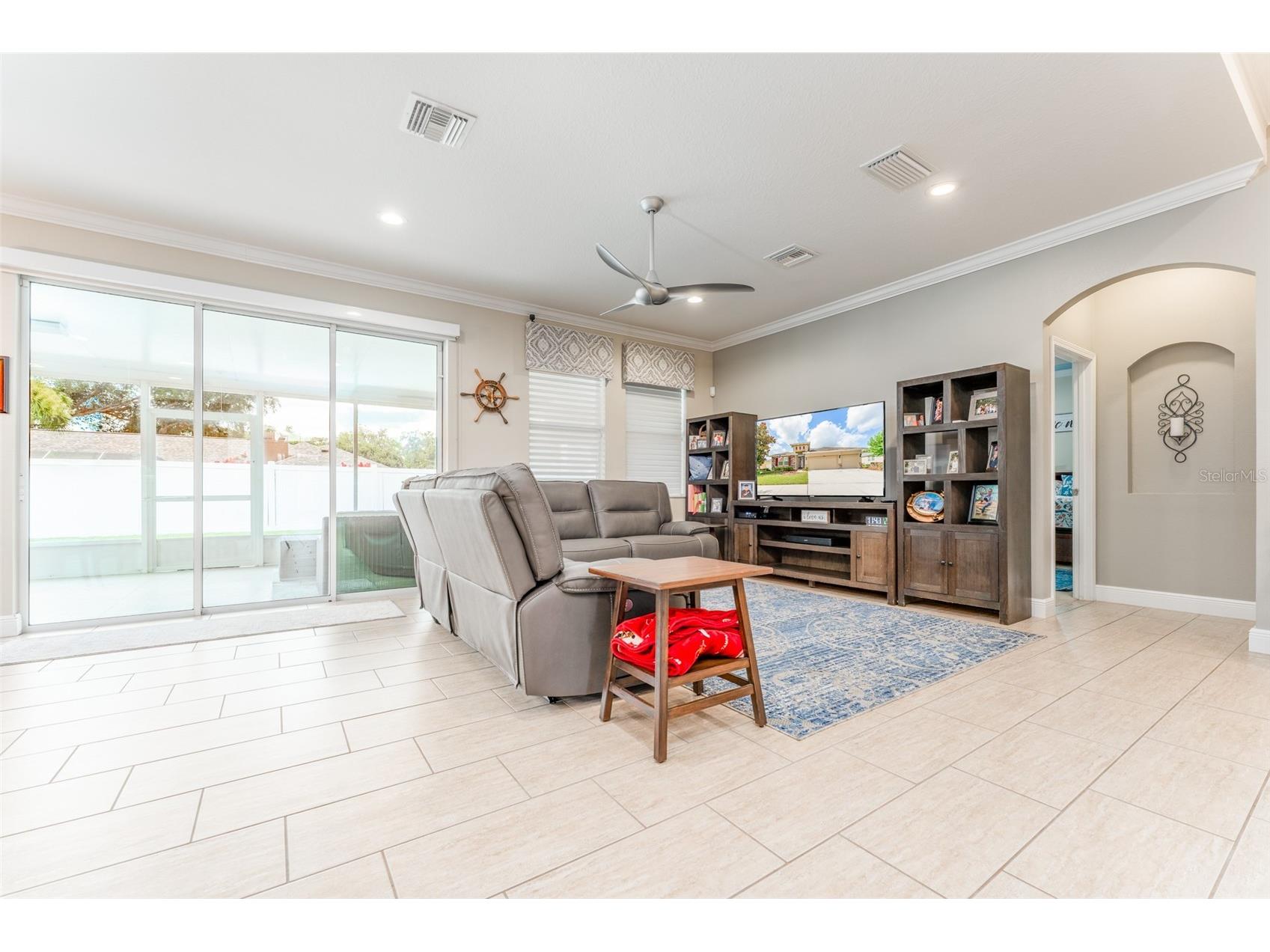 2226 Valterra Vista Way Valrico FL 33594 TB8519894 image9