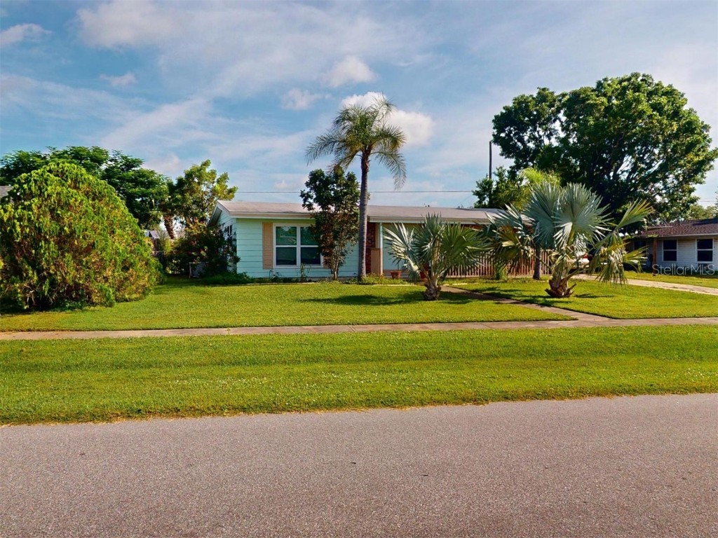 22268 Montrose Avenue Port Charlotte FL 33952 C7513033 image1