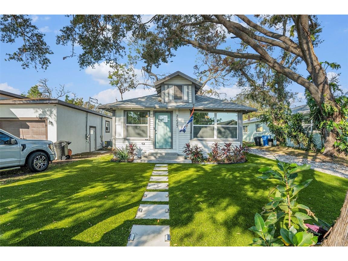 2227 21st Street S Saint Petersburg FL 33712 TB8319219 image1