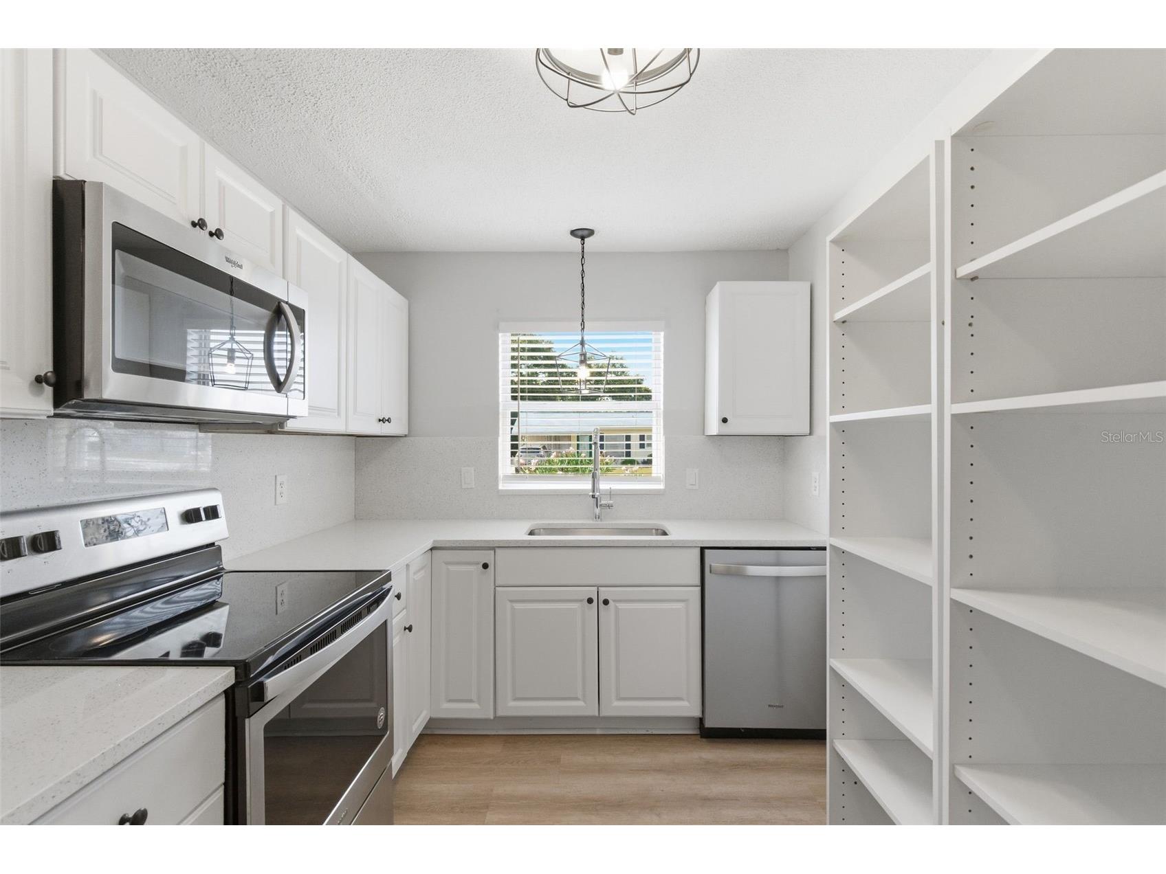 2227-2229 Montclair Drive #1&2 Sarasota FL 34231 A4677183 image23