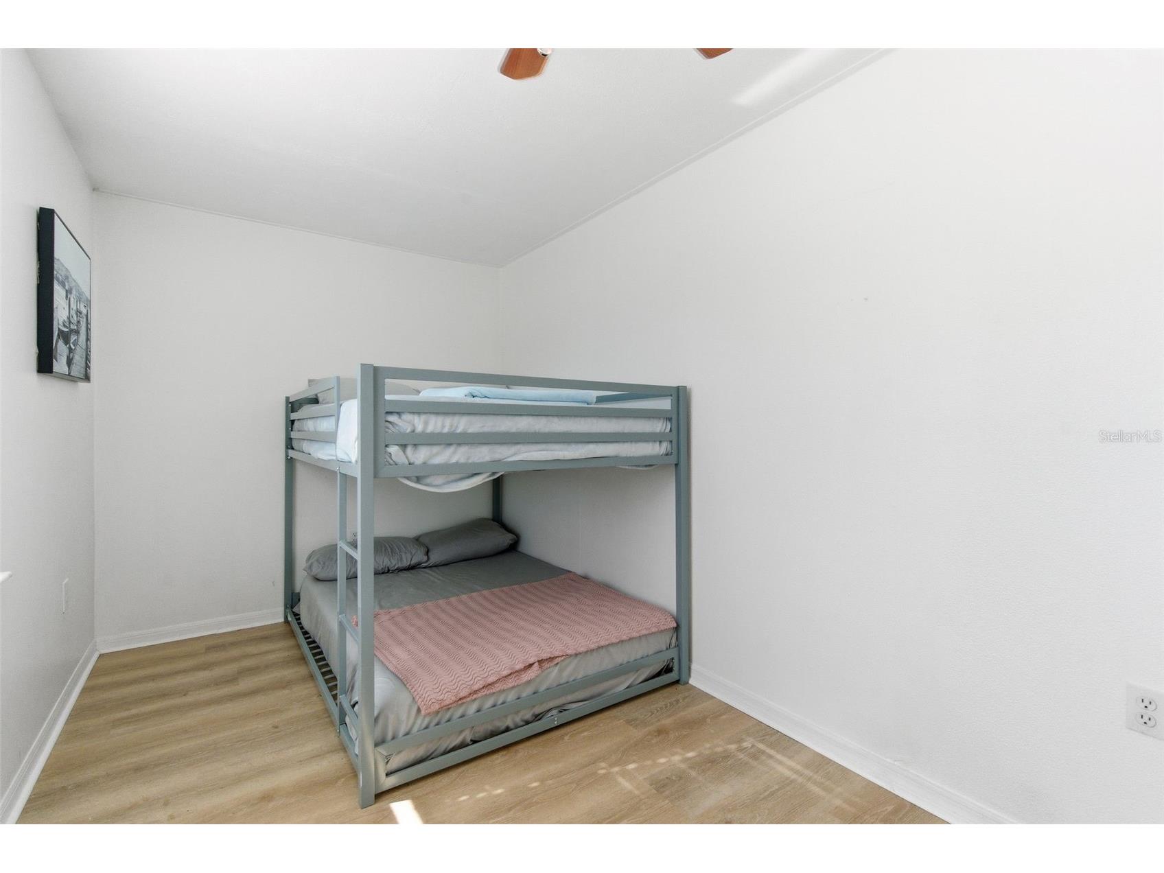 2227-2229 Montclair Drive #1&2 Sarasota FL 34231 A4677183 image33