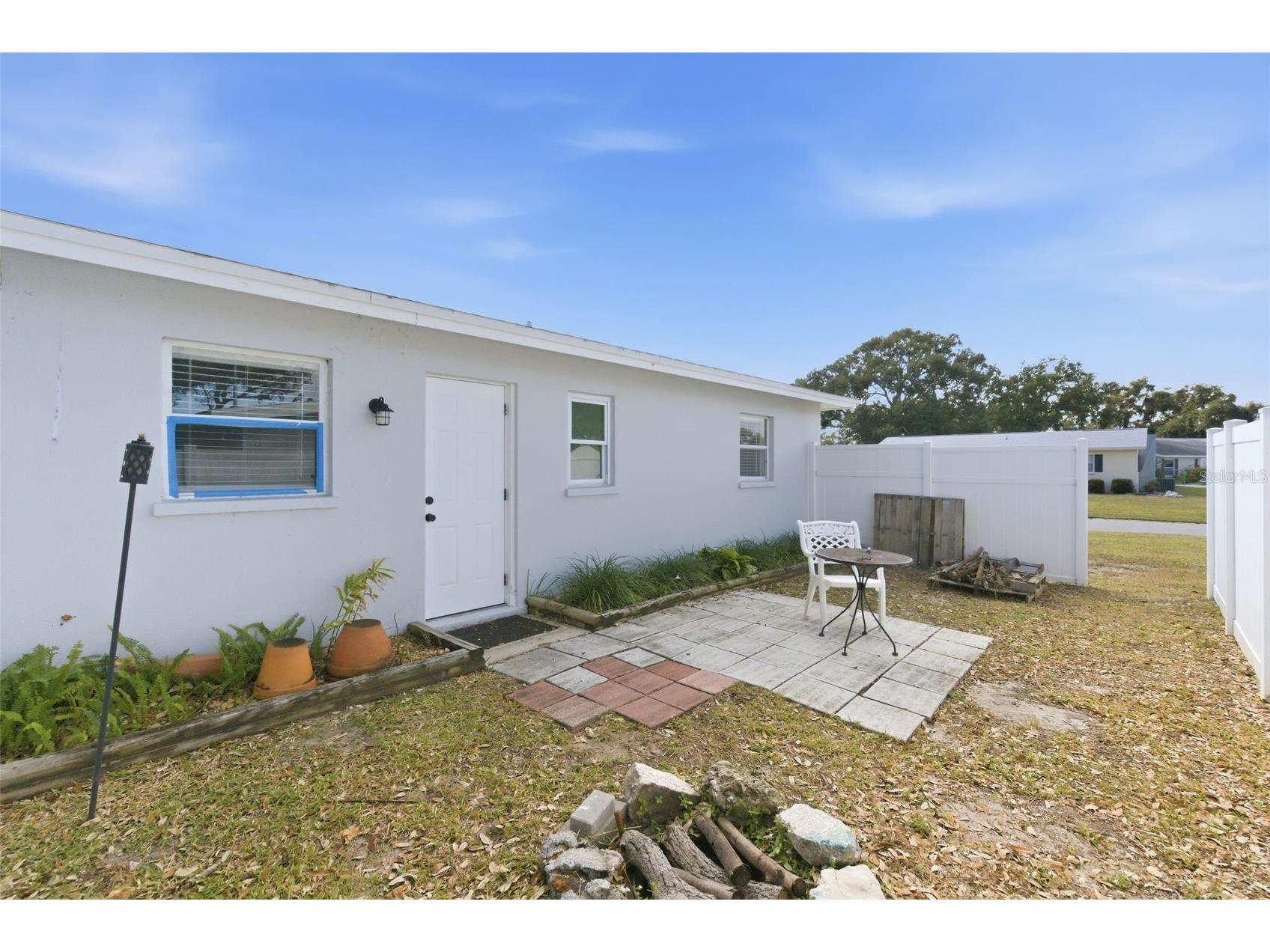 2227-2229 Montclair Drive #1&2 Sarasota FL 34231 A4677183 image38