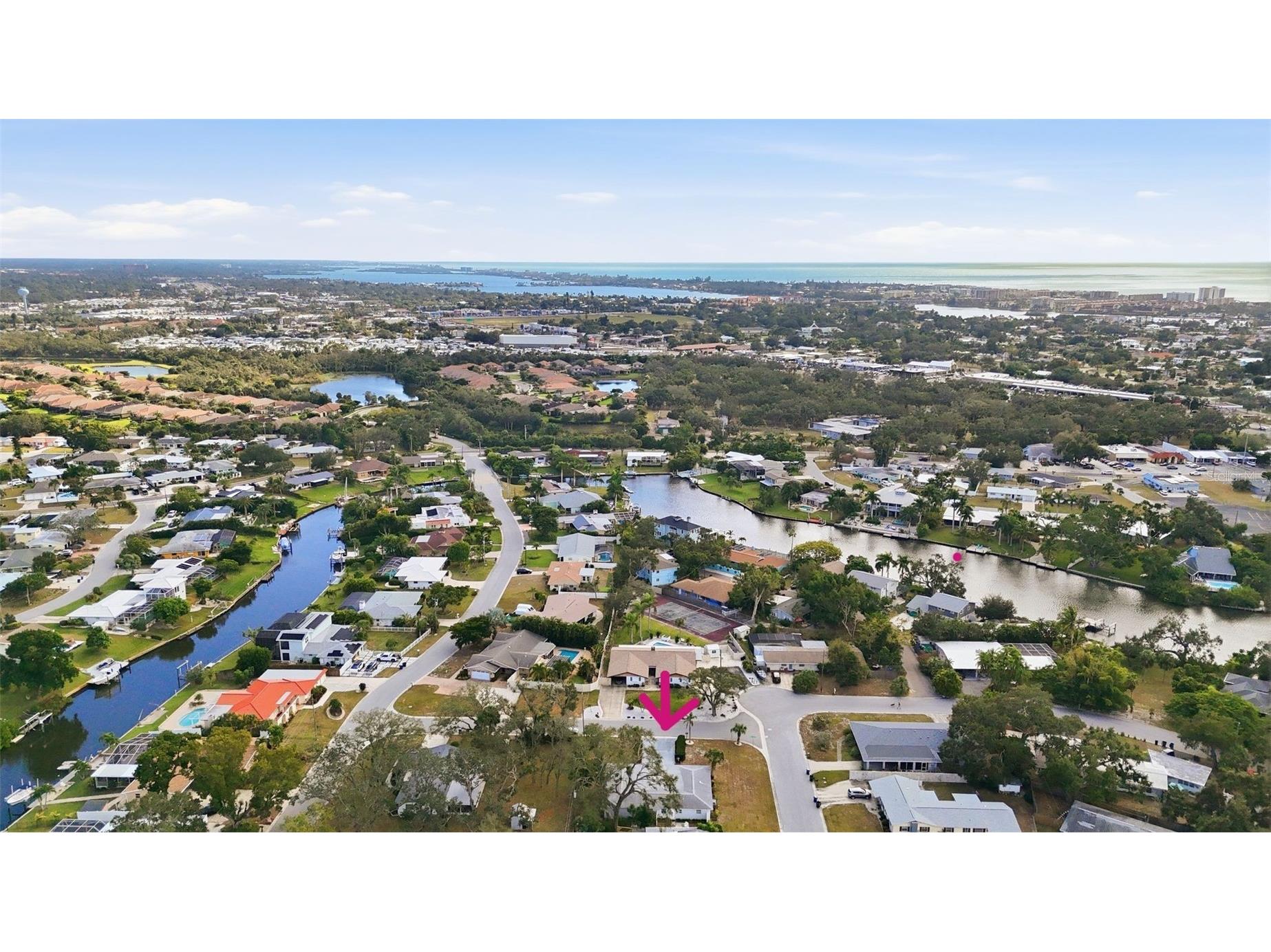 2227-2229 Montclair Drive #1&2 Sarasota FL 34231 A4677183 image49