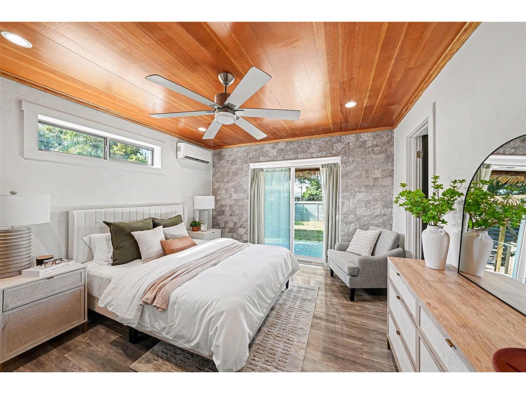 2227 29th Street S Saint Petersburg FL 33712 TB8450667 image11