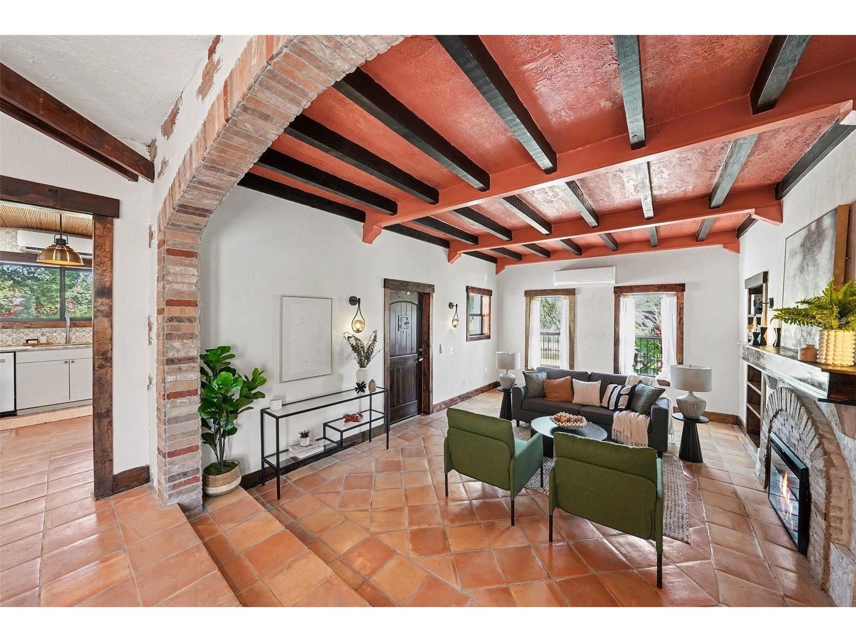 2227 29th Street S Saint Petersburg FL 33712 TB8450667 image4