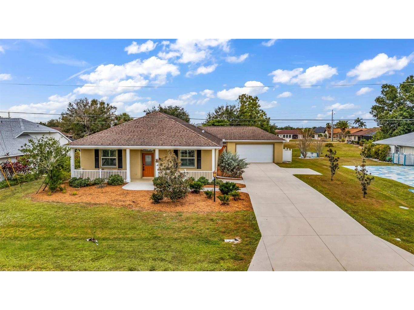 2227 Bonn Court Punta Gorda FL 33983 C7516257 image1