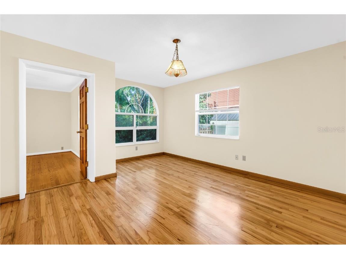 2227 Brevard Road NE Saint Petersburg FL 33704 TB8447118 image27