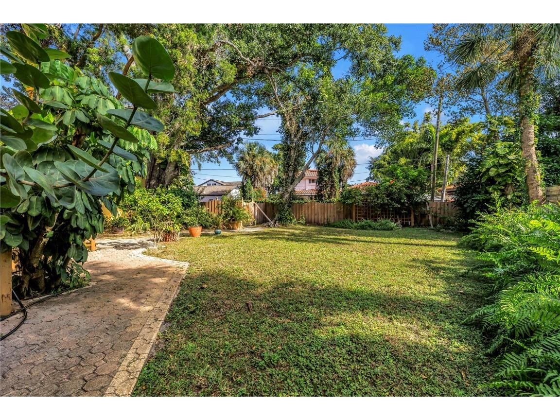 2227 Brevard Road NE Saint Petersburg FL 33704 TB8447118 image29