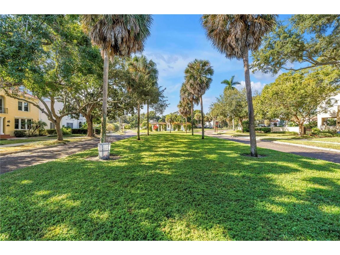 2227 Brevard Road NE Saint Petersburg FL 33704 TB8447118 image7