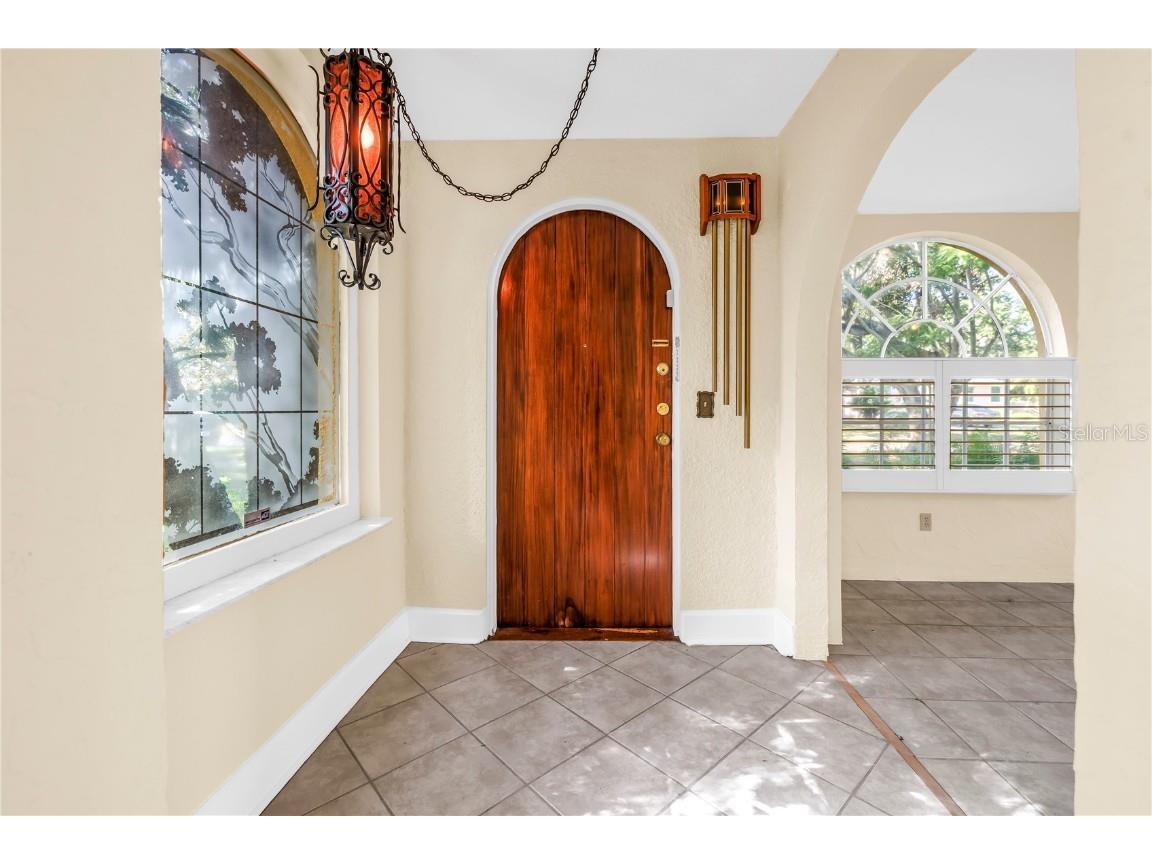 2227 Brevard Road NE Saint Petersburg FL 33704 TB8447118 image8