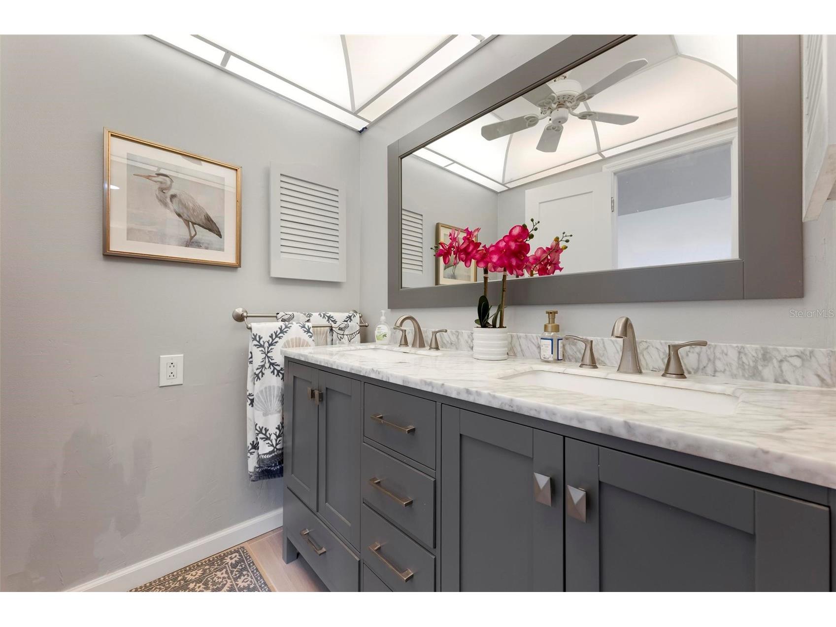 2227 Circlewood Drive #52 Sarasota FL 34231 A4696035 image17