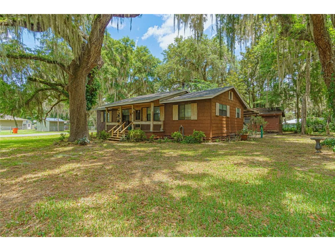 2227 Cr 452 Lake Panasoffkee FL 33538 - LAKE PANASOFFKEE G5082376 image1