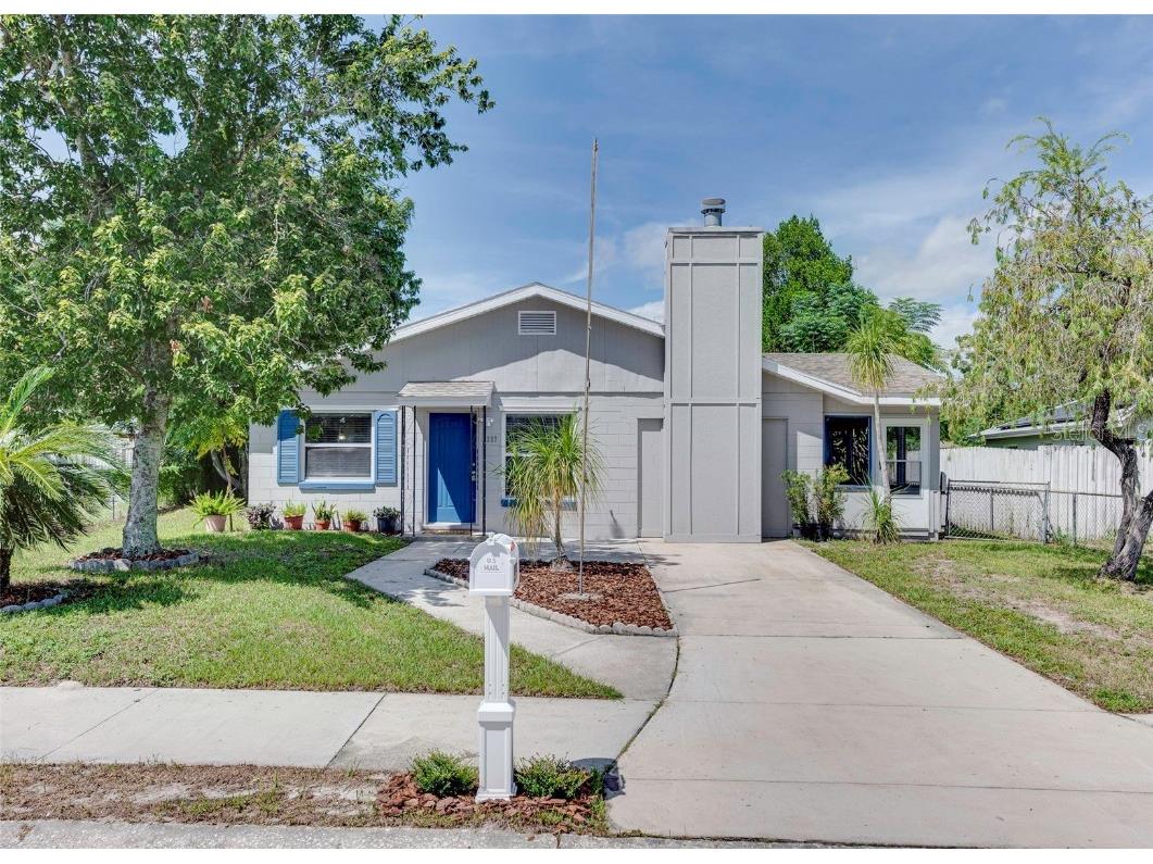 2227 Fleet Circle Orlando FL 32817 O6051515 image1