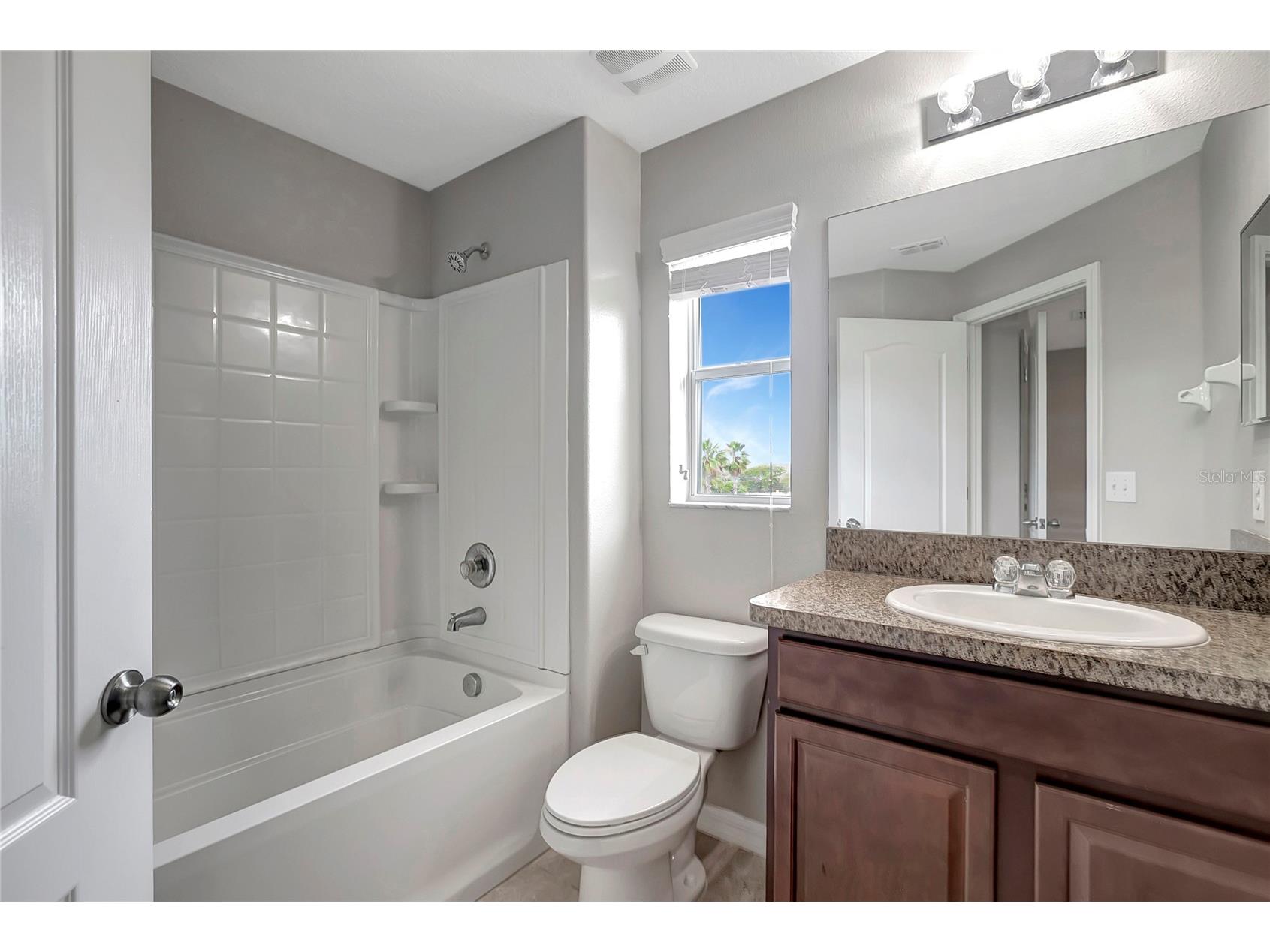 2227 Golden Falcon Drive Ruskin FL 33570 TB8501480 image39