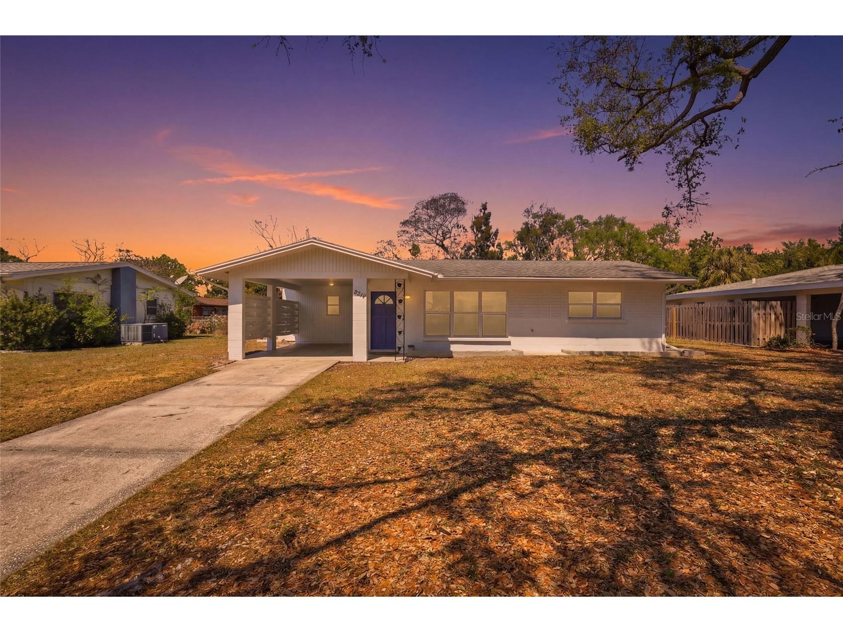 2227 Grove Street Sarasota FL 34239 A4683681 image1