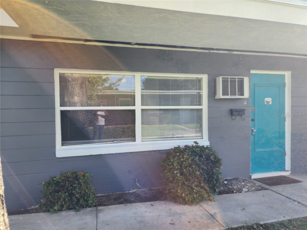 2227 Highland Street #2 Saint Petersburg FL 33705 TB8438853 image1