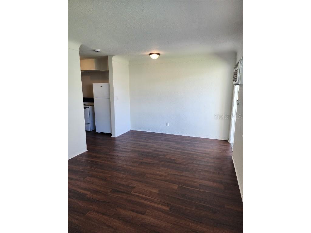 2227 Highland Street #2 Saint Petersburg FL 33705 TB8438853 image2