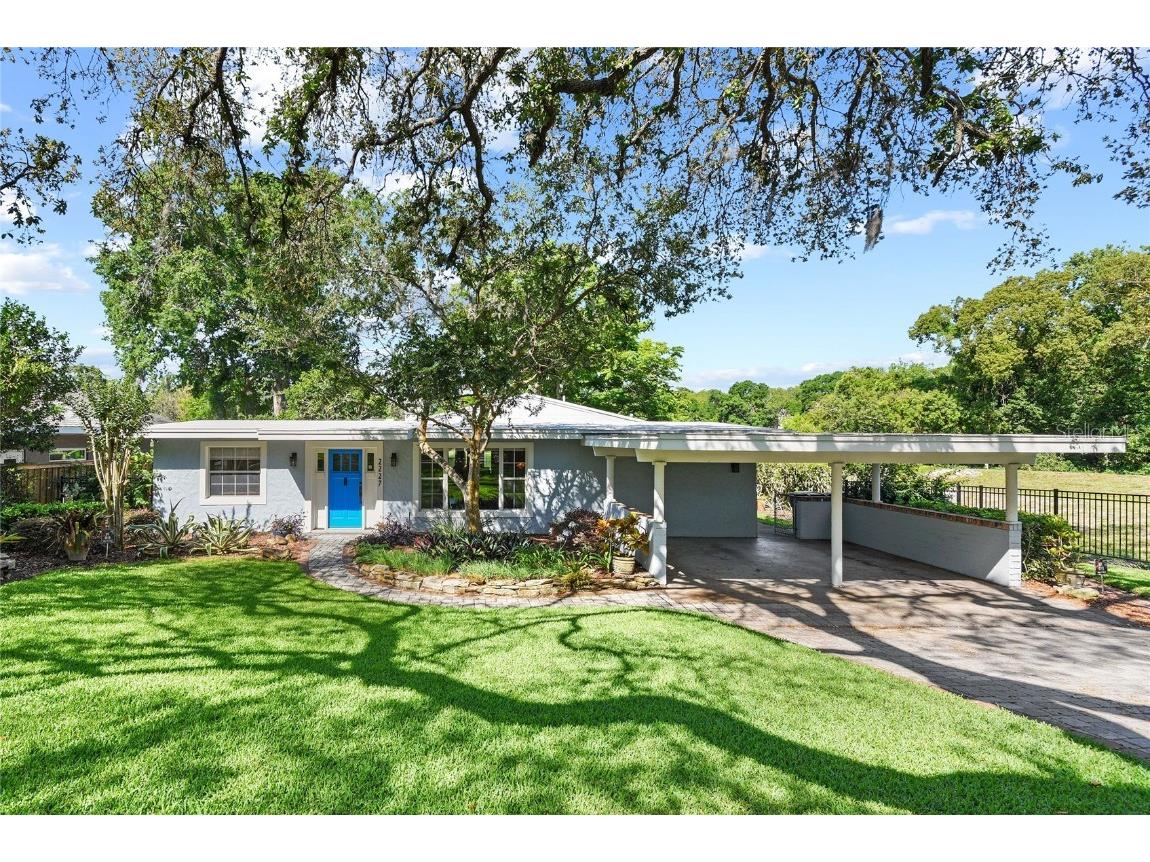 2227 Howard Drive Winter Park FL 32789 - LAKE HOWARD O6112111 image1