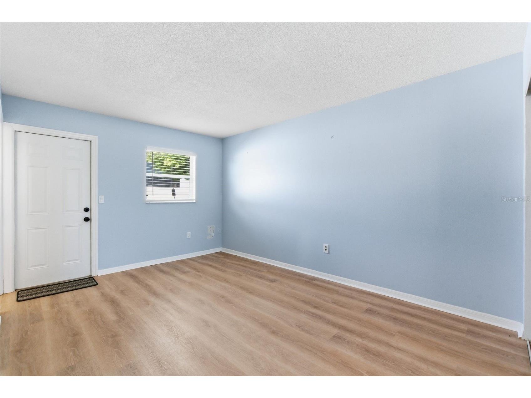 2227 Montclair Drive #1 Sarasota FL 34231 A4687276 image9