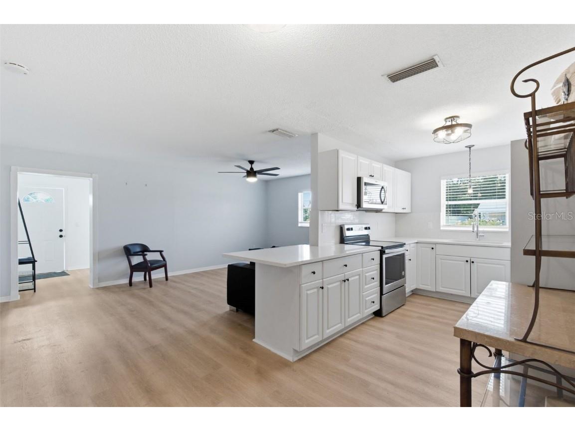 2227 Montclair Drive Sarasota FL 34231 A4677183 image36