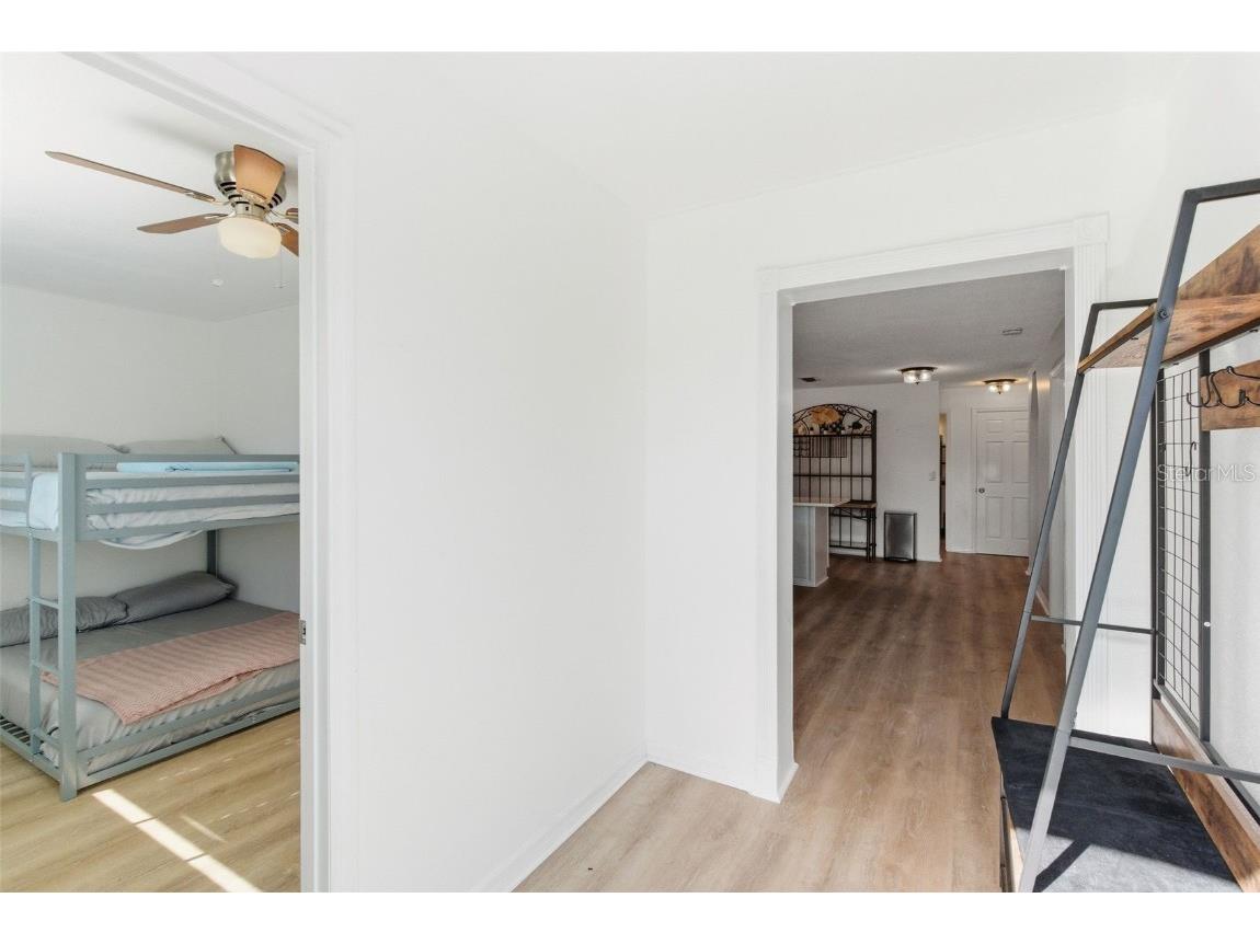 2227 Montclair Drive Sarasota FL 34231 A4677183 image48