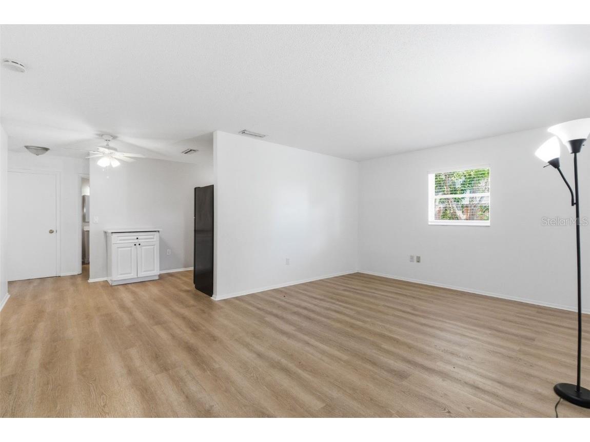 2227 Montclair Drive Sarasota FL 34231 A4677183 image5