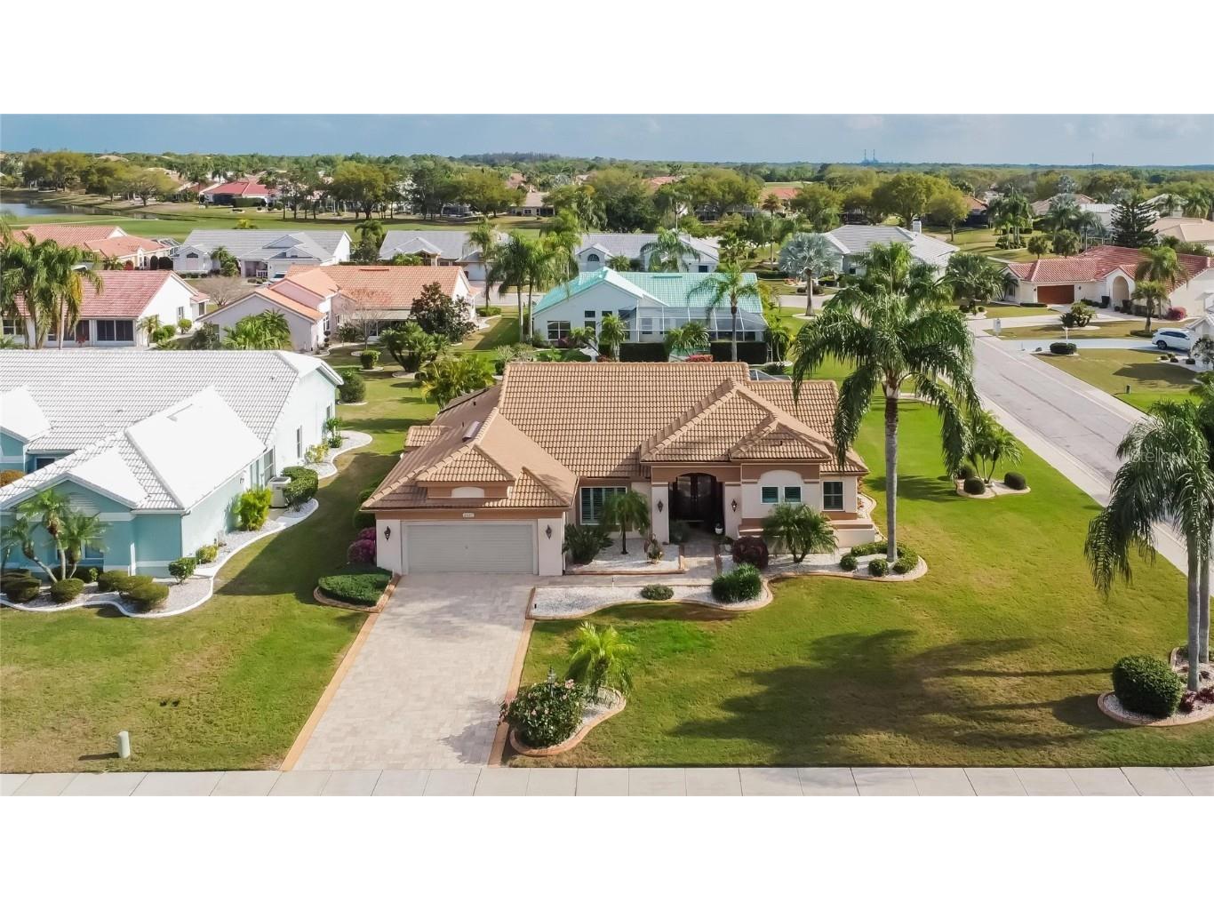 2227 New Bedford Drive Sun City Center FL 33573 T3509707 image1