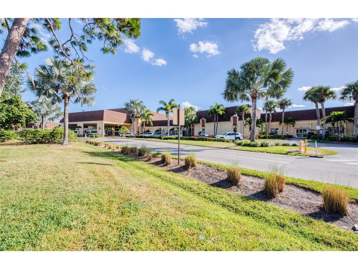 2227 Nottingham Greens Drive Sun City Center FL 33573 TB8441985 image40