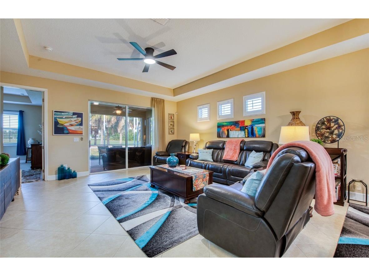 2227 Nottingham Greens Drive Sun City Center FL 33573 TB8441985 image5