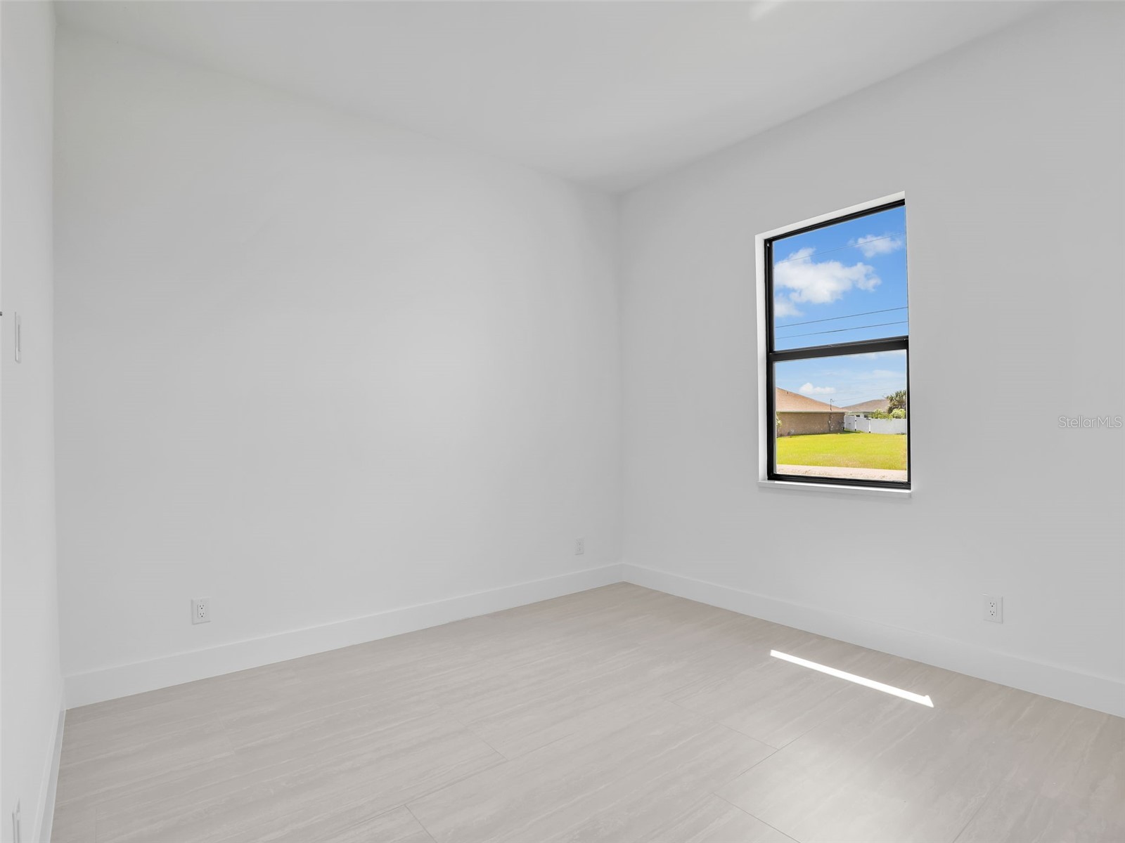 2227 NW 20th Terrace Cape Coral FL 33993 A4681047 image28