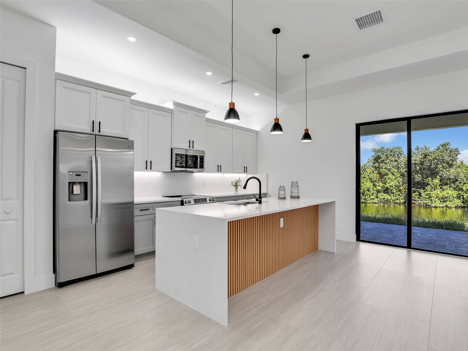 2227 NW 20th Terrace Cape Coral FL 33993 A4681047 image8