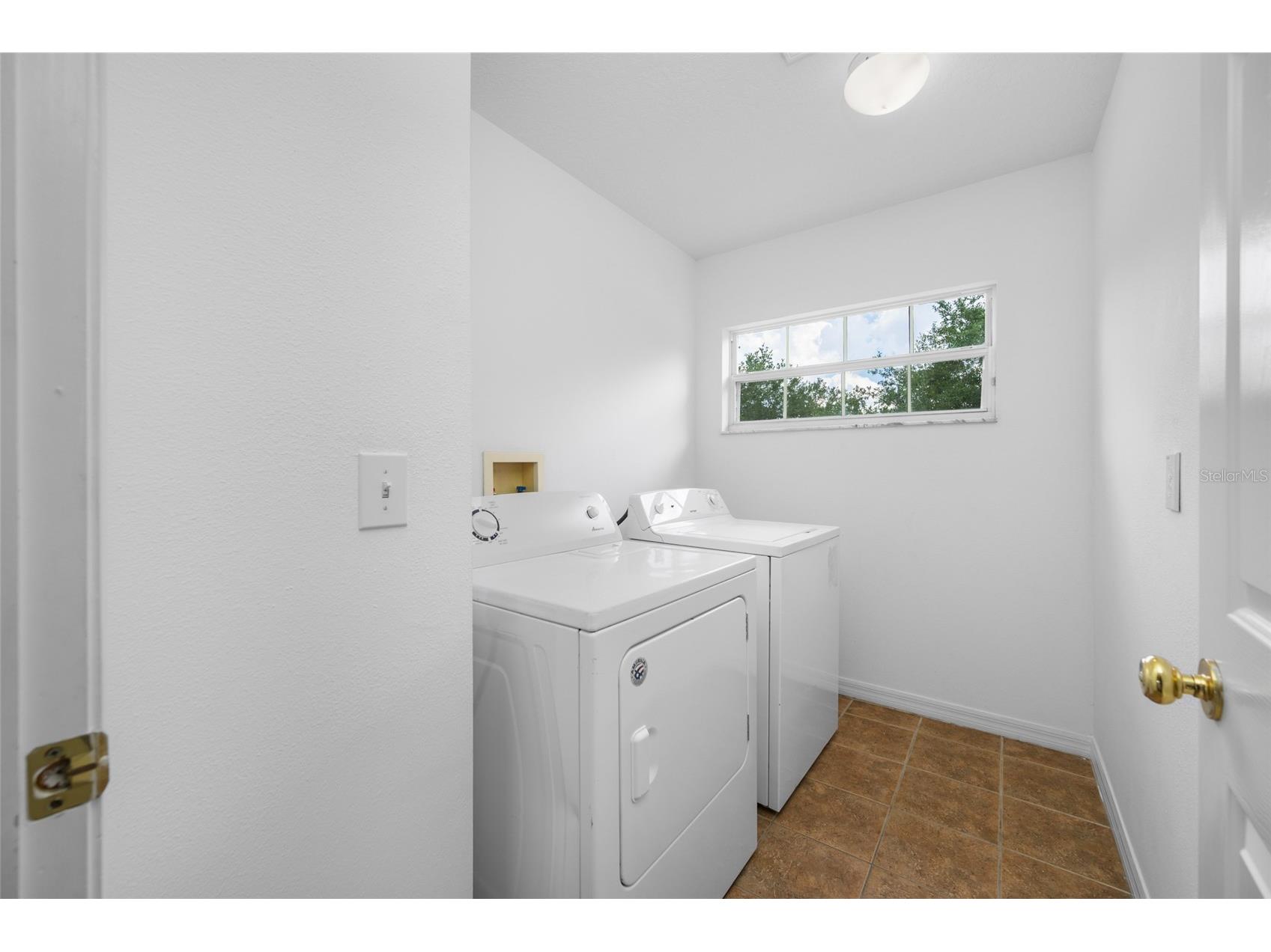 2227 Roanoke Springs Drive Ruskin FL 33570 TB8511325 image48