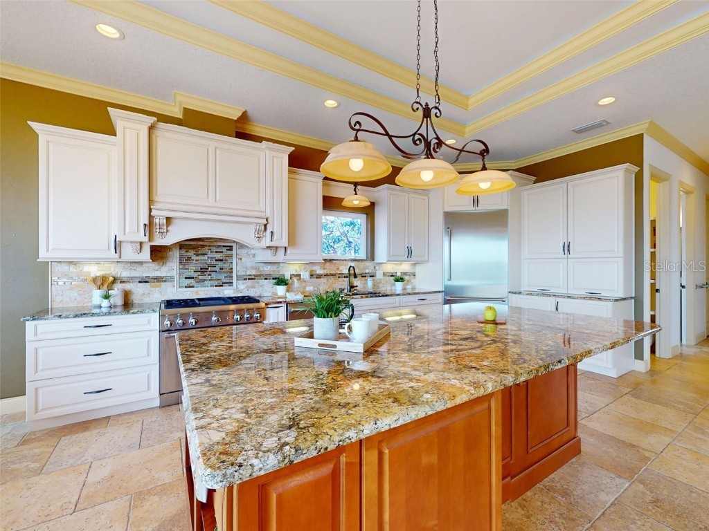 2227 S Palmetto Avenue South Daytona FL 32119 - HALIFAX RIVER V4944999 image18