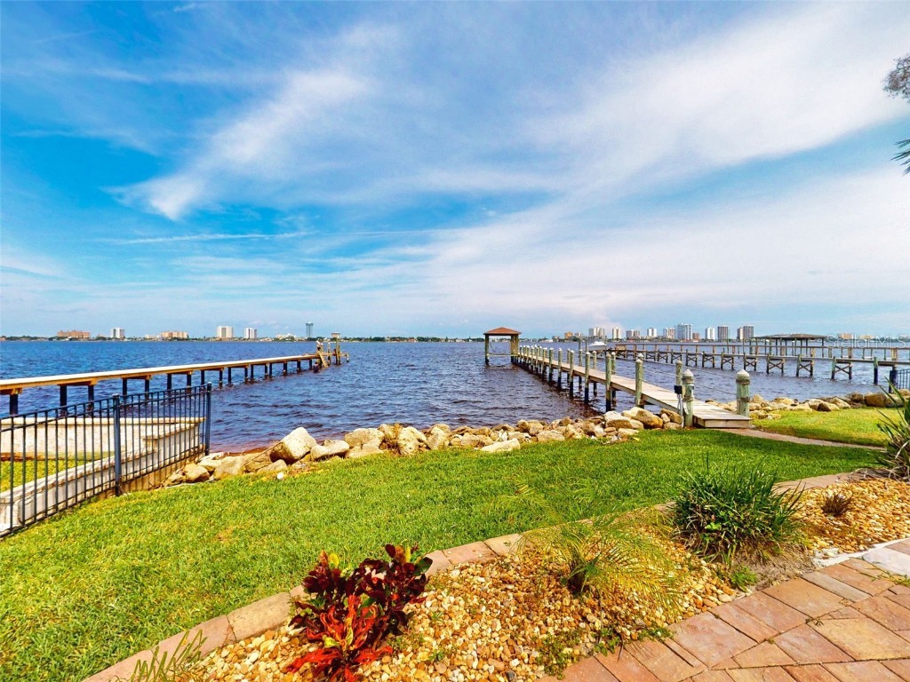 2227 S Palmetto Avenue South Daytona FL 32119 - HALIFAX RIVER V4944999 image27