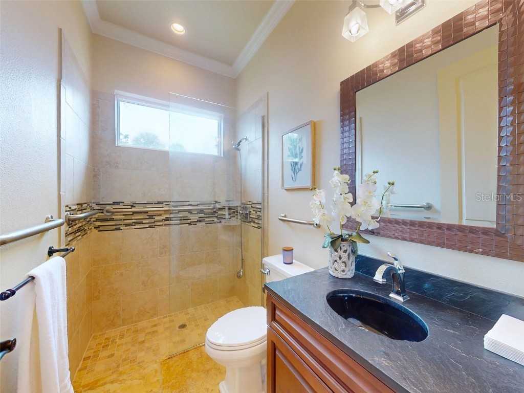 2227 S Palmetto Avenue South Daytona FL 32119 - HALIFAX RIVER V4944999 image32