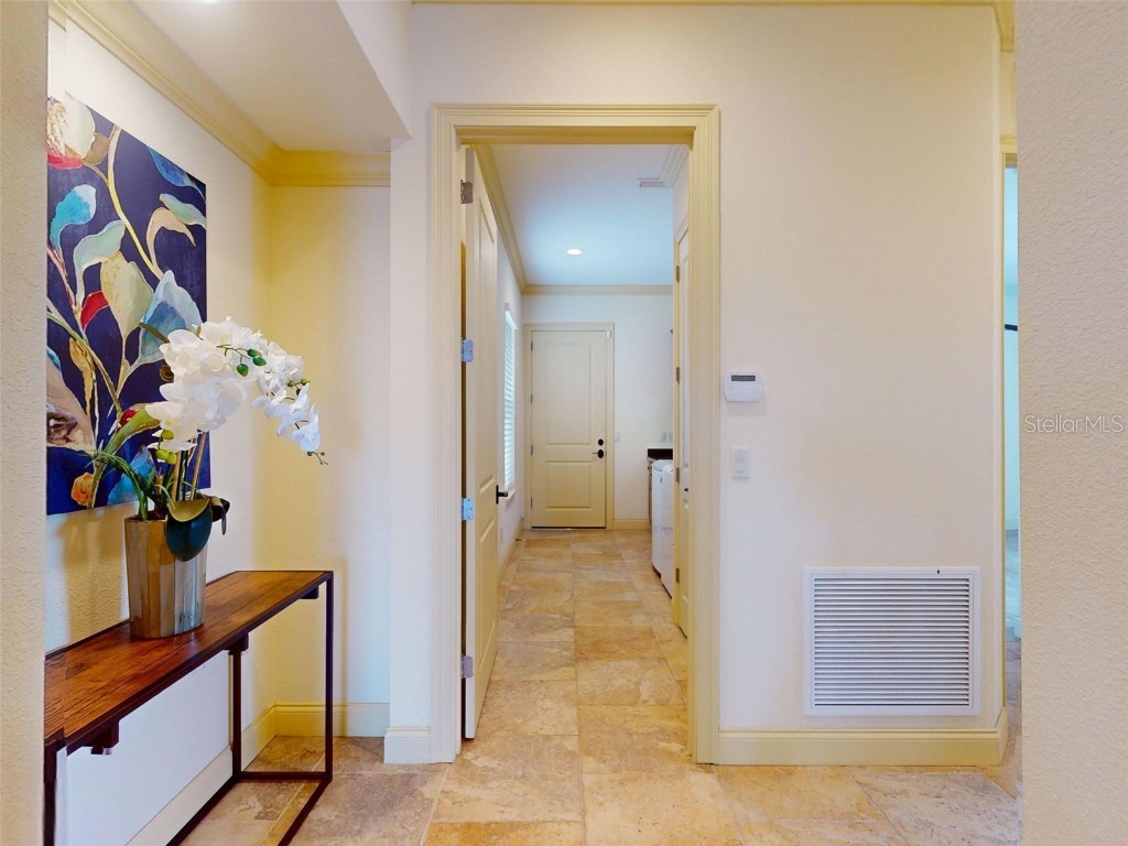 2227 S Palmetto Avenue South Daytona FL 32119 - HALIFAX RIVER V4944999 image37