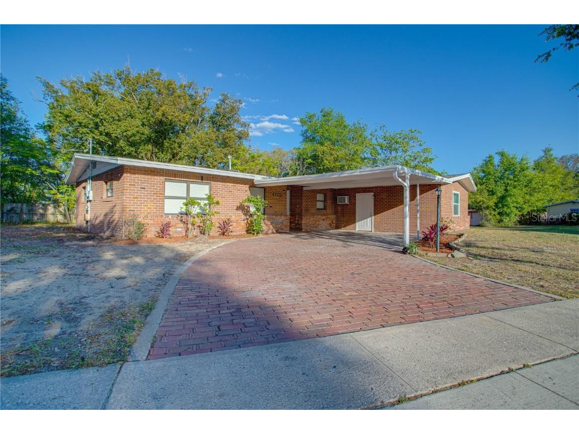 2227 Tupelo Road Orlando FL 32808 O6097467 image1