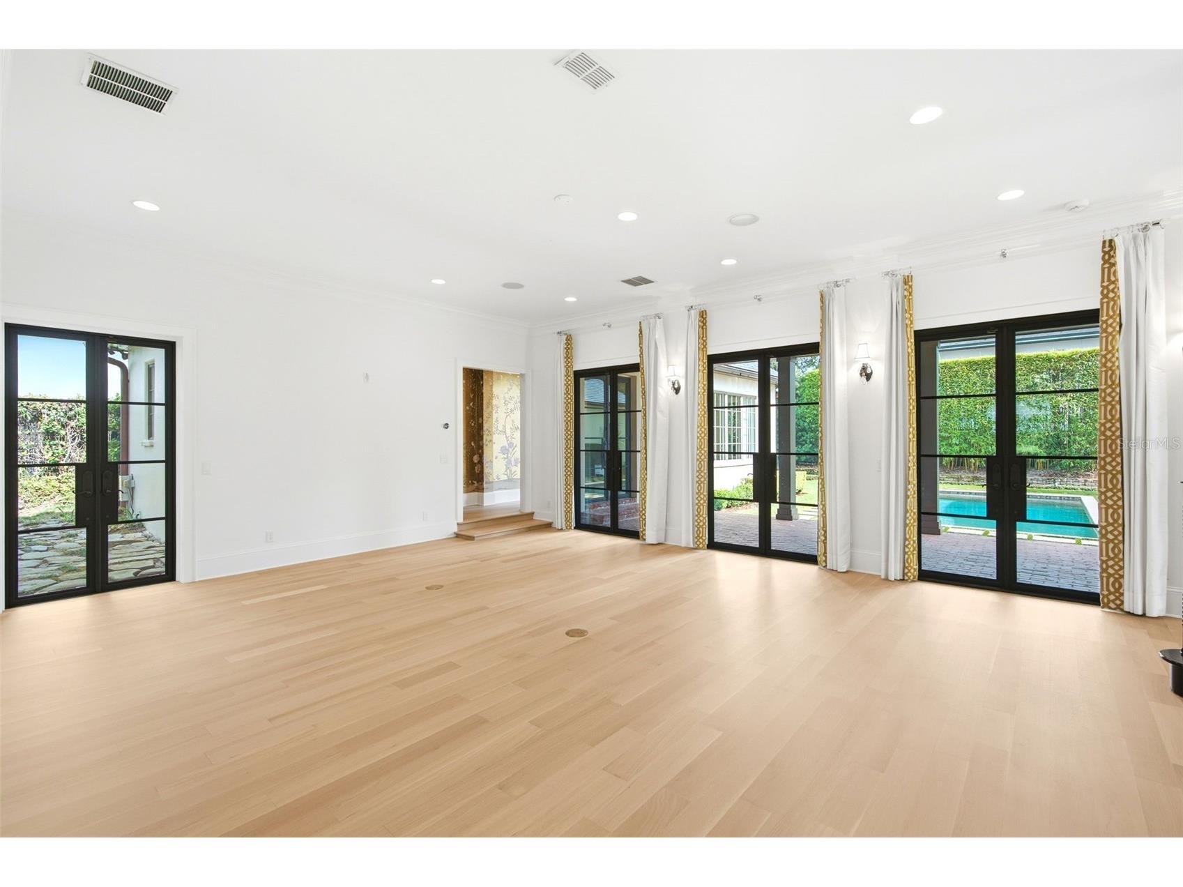 2228 Azalea Place Winter Park FL 32789 - LAKE MAITLAND O6416342 image13