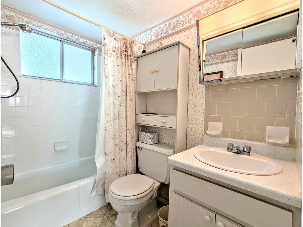 2228 Canal Drive #D26 Bradenton FL 34207 A4630425 image16