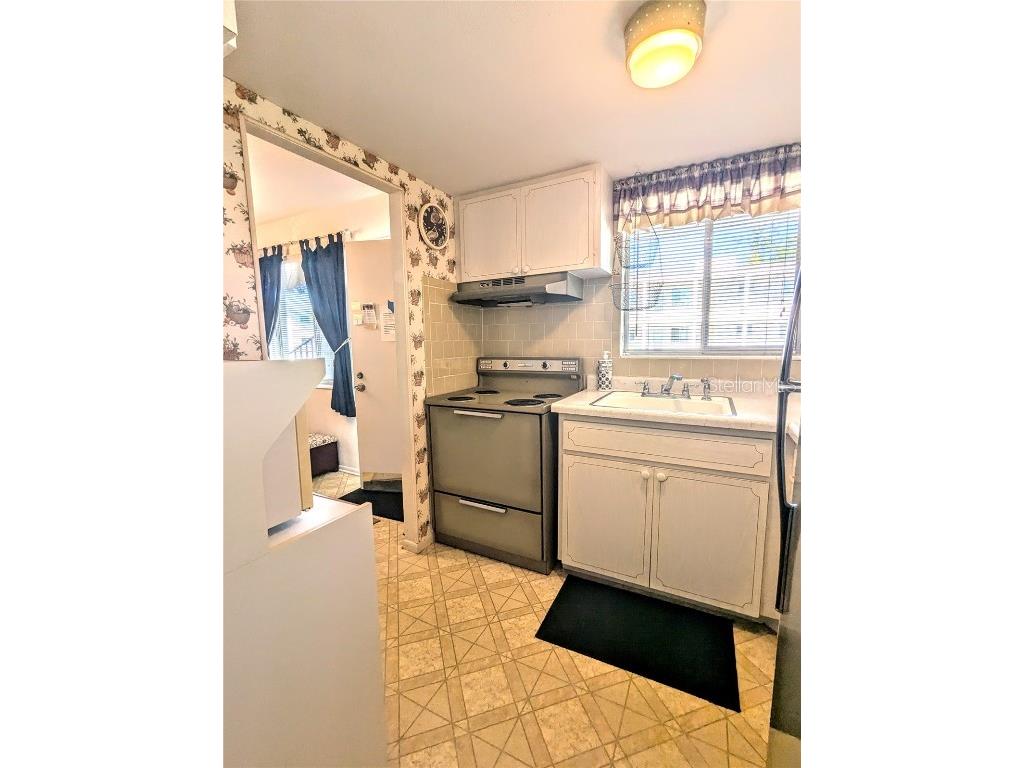 2228 Canal Drive #D26 Bradenton FL 34207 A4630425 image3